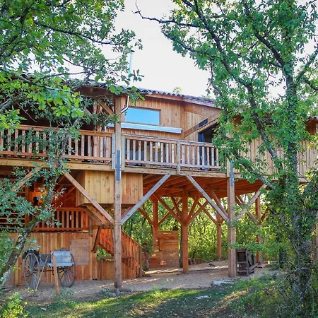 Hébergement de vacances La Canopee *