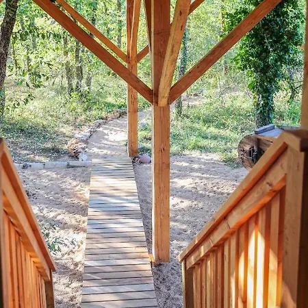 Casa de Férias La Canopee Cahuzac-sur-Vère